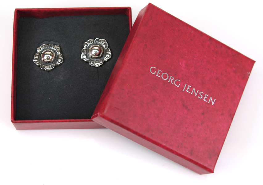 Georg Jensen design group, öronclips, 1 par, sterlingsilver, blomformade, "Heritage", _10489a_lg.jpeg