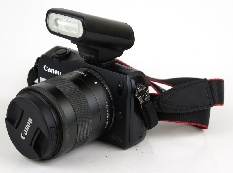 Digitalkamera, Canon EOS M, _10555a_8d934b450f4152b_lg.jpeg