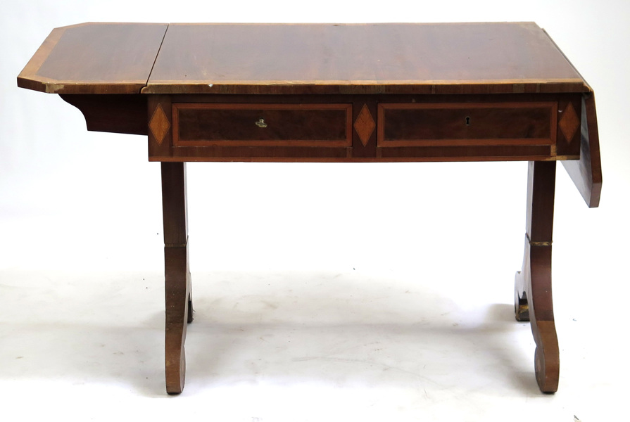 Salongsbord med klaffar, mahogny med intarsia, empire, 1800-talets 1 hälft, _10582a_lg.jpeg
