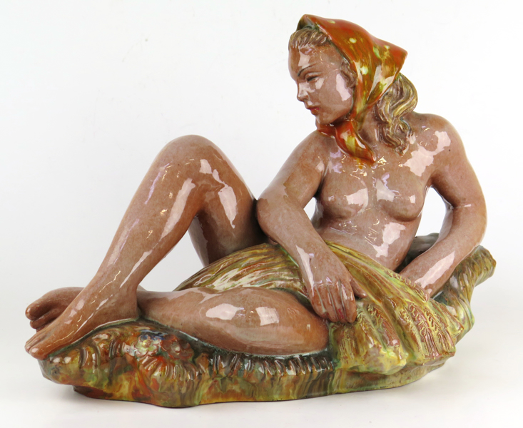 Okänd designer för Keramia, Tjeckoslovakien, 1920-30-tal, skulptur, glaserad terrakotta, kvinna med kärve, _12541a_8d968aaadebdd30_lg.jpeg