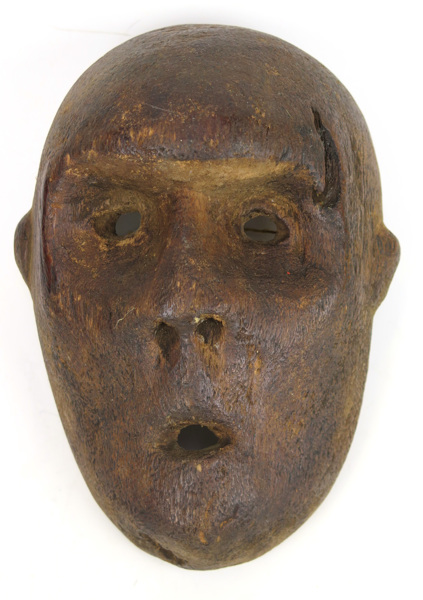 Mask, skuret trä, Timor, antagligen sekelskiftet 1900, _13432a_8d97eae6ff92eaa_lg.jpeg