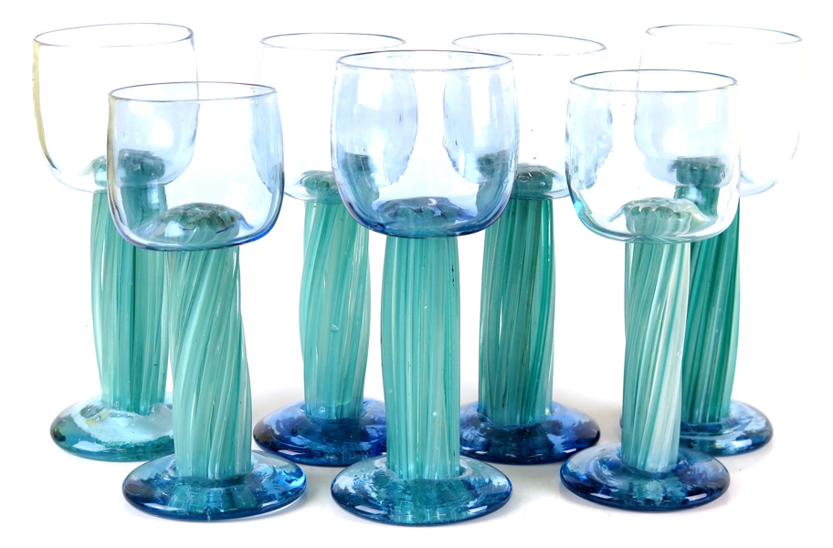 Merikallio, Mikko, egen glashytta, vinglas, 7 st, delvis blå glasmassa, _14429a_8d9a9a939d9817d_lg.jpeg