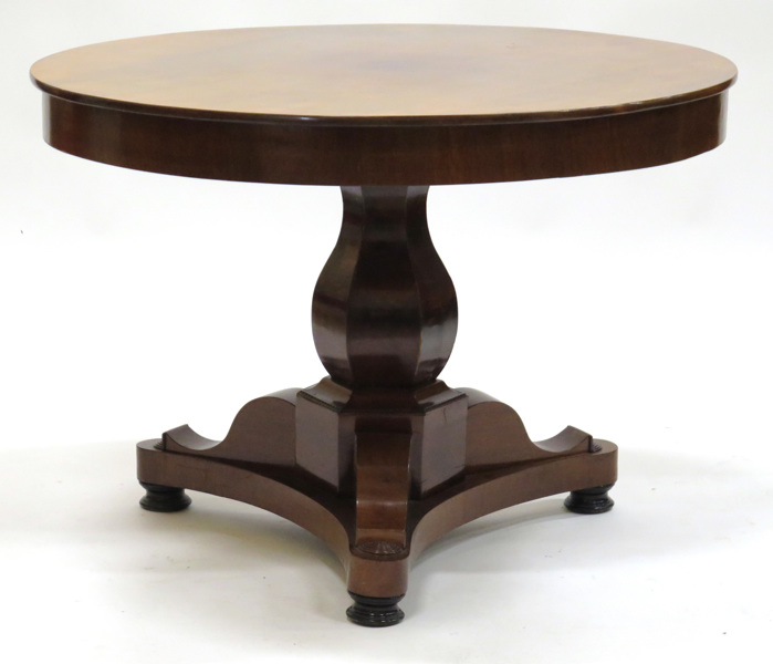 Salongsbord, mahogny, senempire, 180-talets 1 hälft eller mitt, _14645a_lg.jpeg