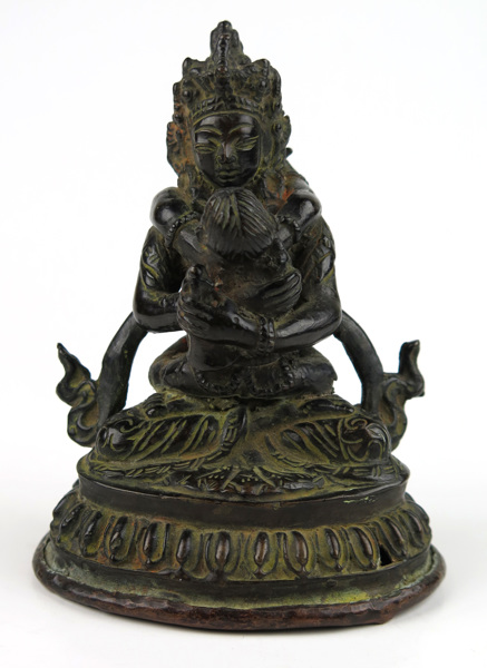 Skulptur, patinerad brons, Mandkesvara, möjligen Tibet, sekelskiftet 1900, _15369a_8d9be23d5d3fc9d_lg.jpeg
