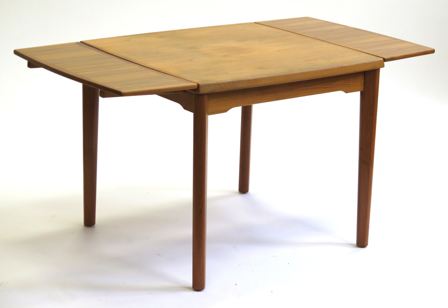Okänd designer för Brdr Furbo Spøttrup, matbord med 2 utdragbara skivor, teak, 1960-tal, svagt rundade sarger, _15517a_8d9bef5a7cb9405_lg.jpeg