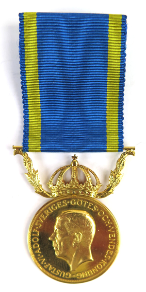Medalj, 23 resp 18 k rödguld, Utmärkelsen För nit och redlighet i rikets tjänst (GMnor) i guld av 5:e storleken, _1637a_8d83e0b03707d64_lg.jpeg