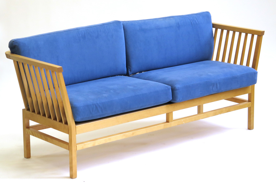 Okänd designer, soffa, ljus björk med lösa, textilklädda blå dynor, _17610a_8da0be4ffaff4fa_lg.jpeg