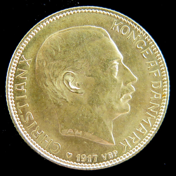 Guldmynt, Danmark, 20 kronor, Kristian X 1917, vikt 8,96 gr 900/1000 guld, _18060a_8da189835099d26_lg.jpeg