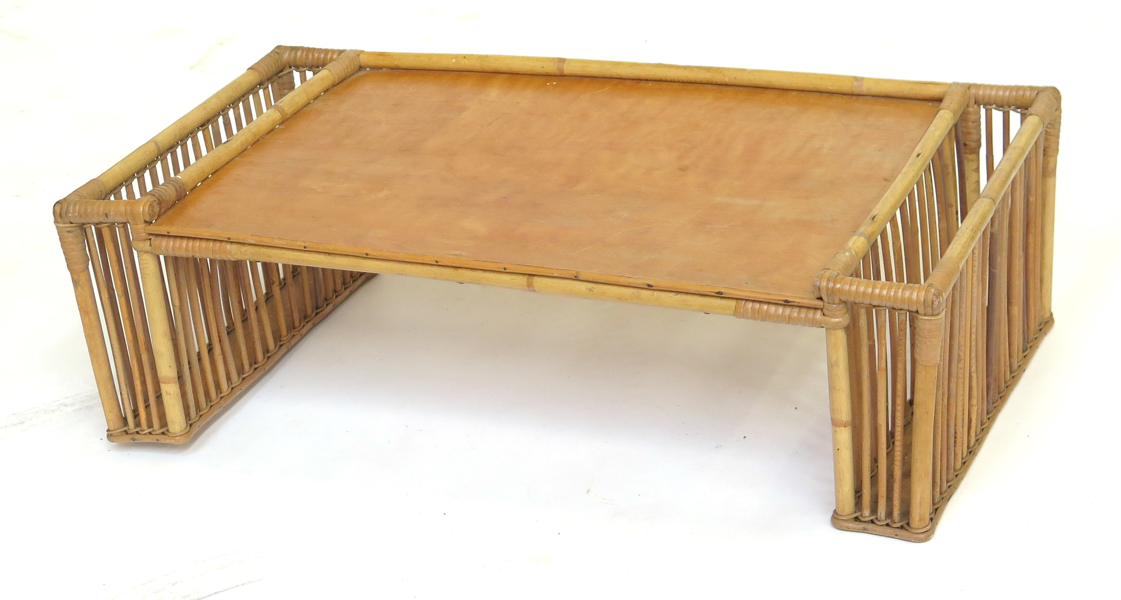 Okänd designer, 1950-60-tal, sängbord/bricka, bambu och rotting, _19303a_lg.jpeg