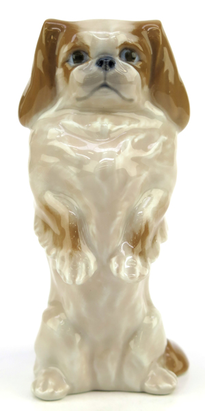 Herold, Peter för Royal Copenhagen, figurin, porslin, pekineser, modellnummer 1776, _19932a_8da52d478861433_lg.jpeg