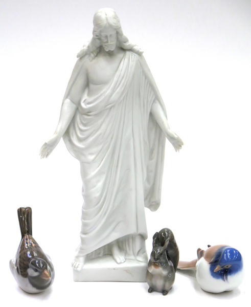 Figuriner, 4 st, porslin,  ekorre och gråsparv Royal Copenhagen, mes (pessimisten) BoG samt parian, Kristus efter Bertel thorvaldsen, _2107a_8d849eaef7d8075_lg.jpeg