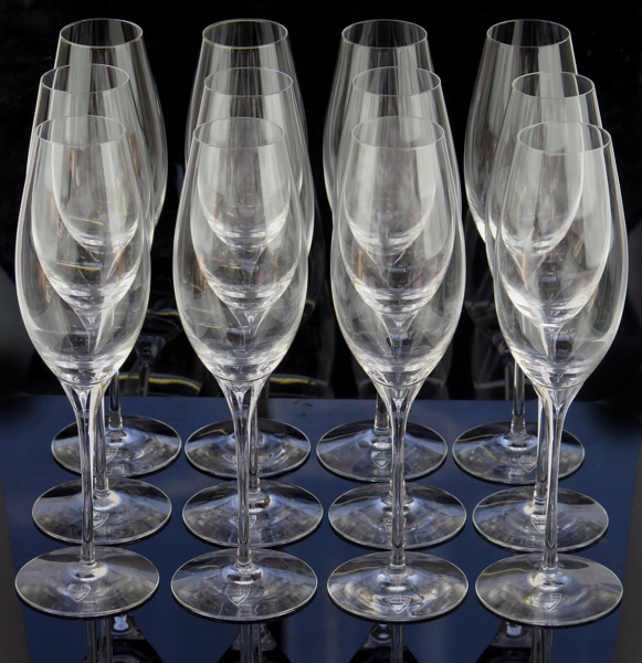 Lagerbielke, Erika för Orrefors, champagneglas, 12 st, kristall, "Difference Sparkling",_21542a_8da843651566485_lg.jpeg