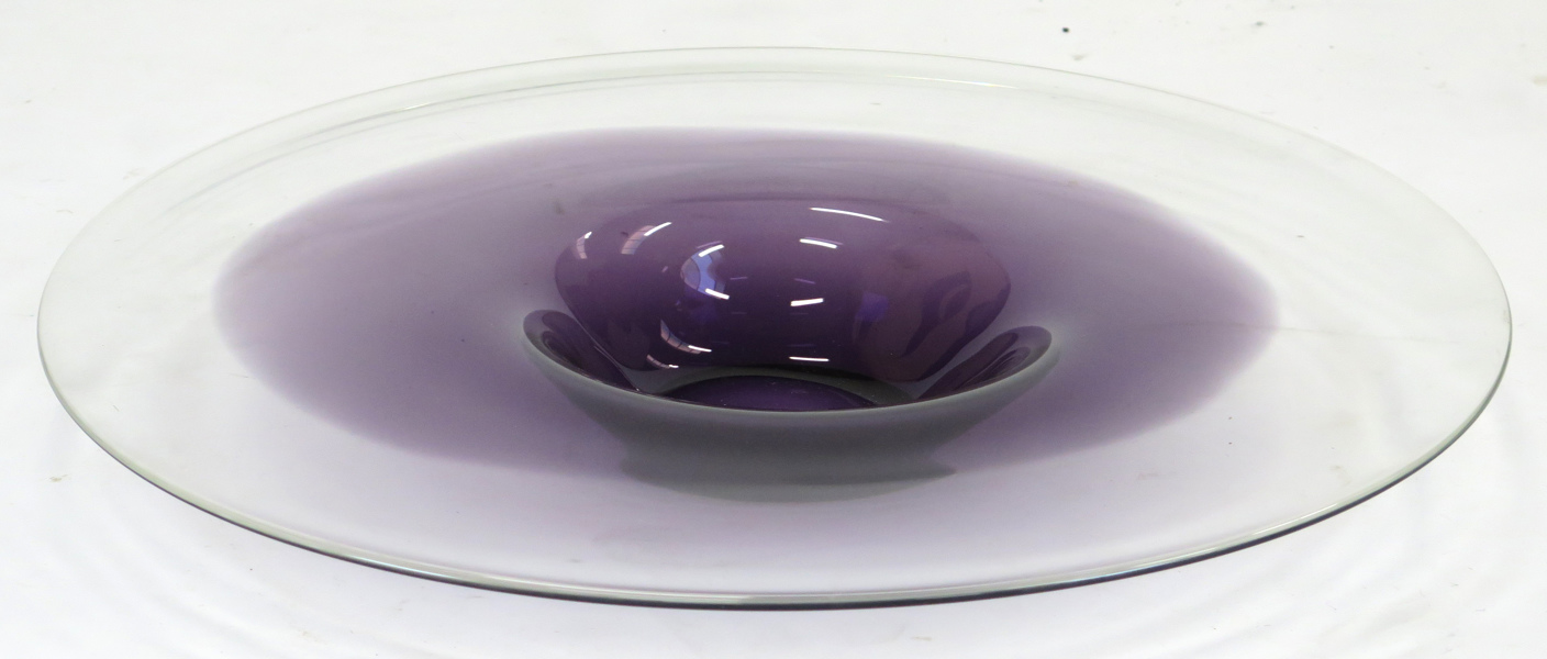 Okänd konstnär för Galleri Glas, skålfat, delvis violett glasmassa, _2254a_8d84ab73e1d1768_lg.jpeg