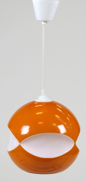 Okänd designer, 1960-70-tal, taklampa, glas, dekor i orange och vitt, dia 24 cm_25672a_8dafee42190f621_lg.jpeg