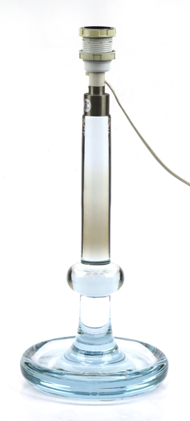 Bang, Michael för Holmegaard/Fyens Glasvaerk, bordslampa, glas, Palace, design 1978, etikettsignerad, höjd exklusive skärm 49 cm_25854a_8db02d30da6ba2e_lg.jpeg