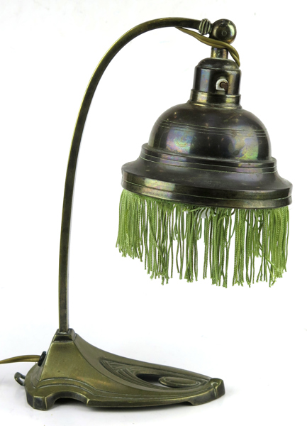 Okänd designer, bordslampa, mässing och textil, jugend, sekelskiftet 1900, h 30 cm_26114a_lg.jpeg