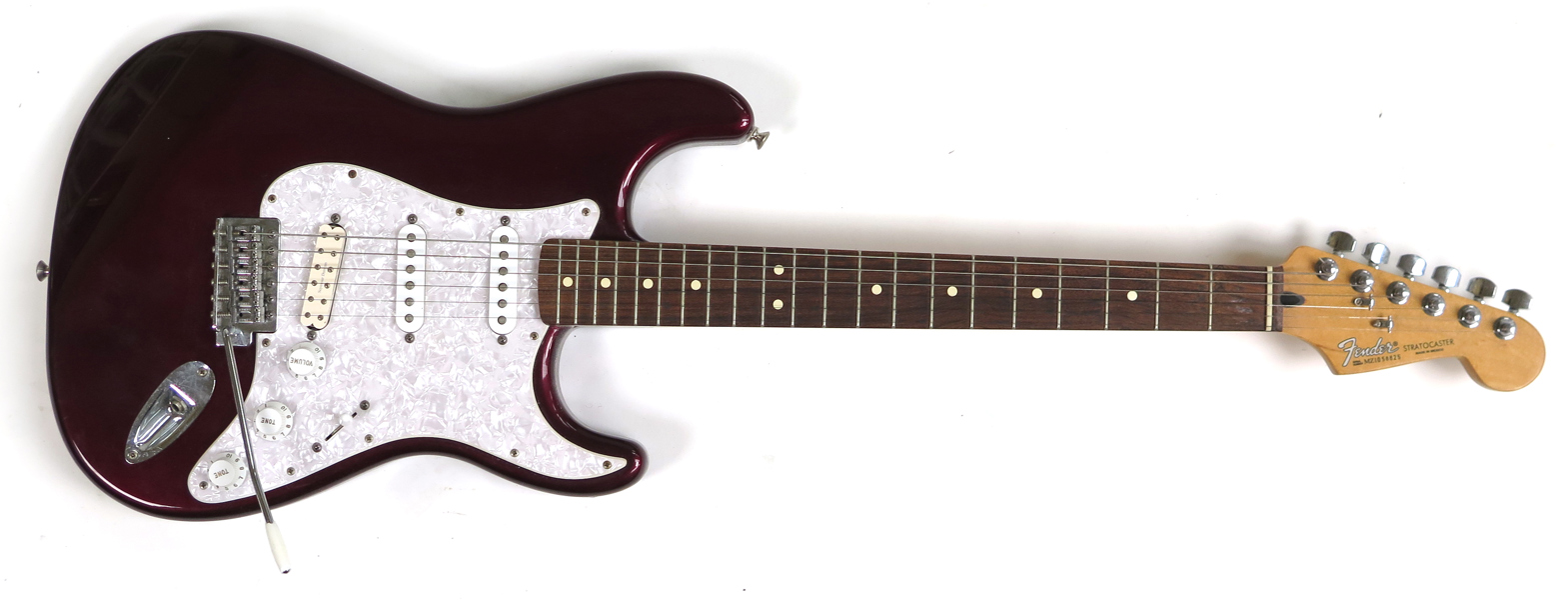 Elgitarr, Fender Standard Stratocaster MIM, "MZ1058825" Mexiko_26774a_8db261b44ae352f_lg.jpeg