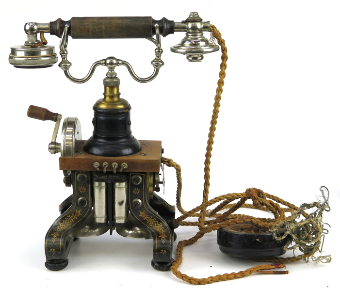 Klyktelefon, Rikstelefon, 1900-talets 1 hälft, höjd 32 cm_26798a_8db2633dd558dd7_lg.jpeg