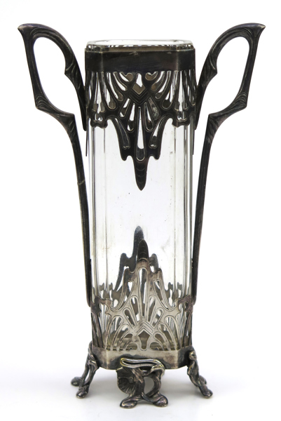 Okänd designer, vas, glas med nysilvermontage, jugend, sekelskiftet 1900, genombruten dekor, h 23 cm_27410a_8db400d3feef3df_lg.jpeg