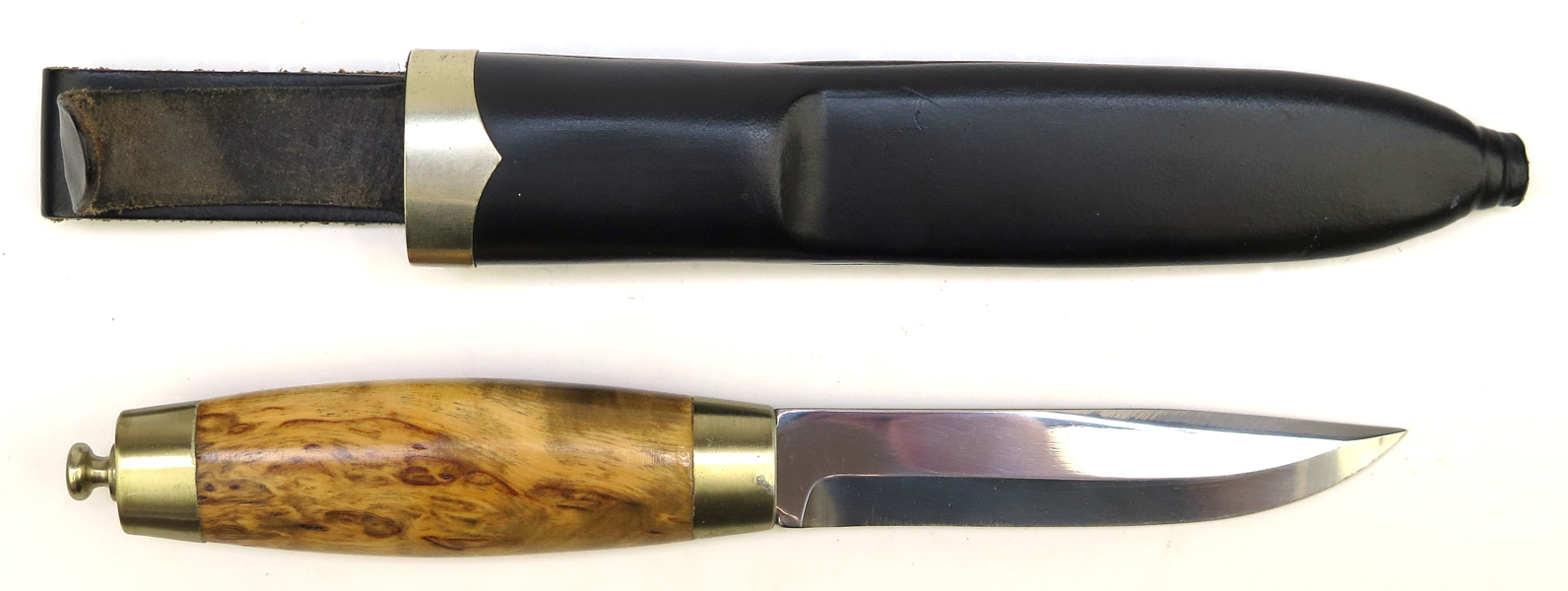 Kniv i balja, Brusletto, total längd 23 cm