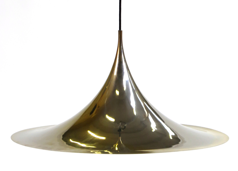 Bonderup, Claus & Thorup, Thorsten för Fog & Mørup, taklampa, mässingsfärgad aluminium, "Semi Pendel", design 1967, etikettsignerad, dia 70 cm_27610a_8db44b414c39a52_lg.jpeg