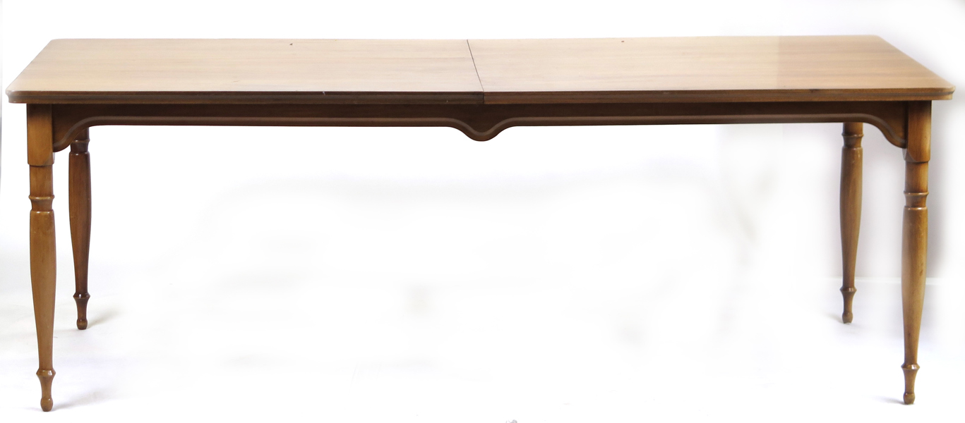 Matbord, valnöt, 1900-talets 2 hälft, l 210 cm_28083a_8db47ca05873d7b_lg.jpeg