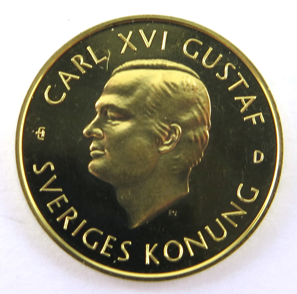 Guld/jubileumsmynt, 1000 kronor, Carl XVI Gustaf 1990, 5,8 gram 900/1000 guld_28253a_8db52fe5ede27f7_lg.jpeg