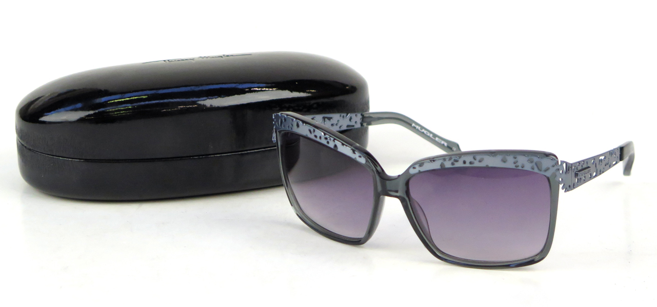 Solglasögon, 1 par, i etui, Thierry Mugler, TM 10207 C5, oanvända i originalförpackning_28802a_lg.jpeg