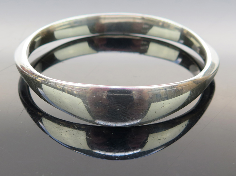 Østern, Bjørn Sigurd för David Andersen, Oslo, armring, sterlingsilver, 1960-tal, stämplad, innerdiameter 66 mm_29192a_lg.jpeg