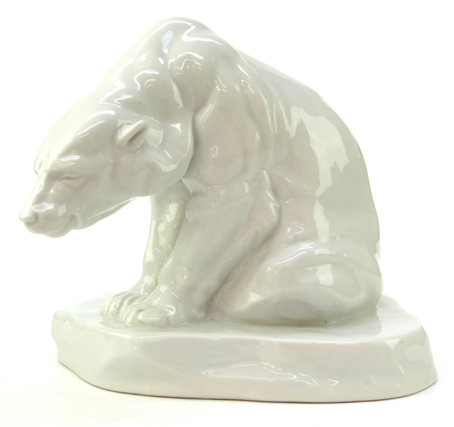 Markup, Béla för Herend, skulptur, blanc-de-Chine, art-déco, sittande isbjörn, modellnummer 5367, inpressad signatur och datering 1927, h 20 cm_29222a_lg.jpeg