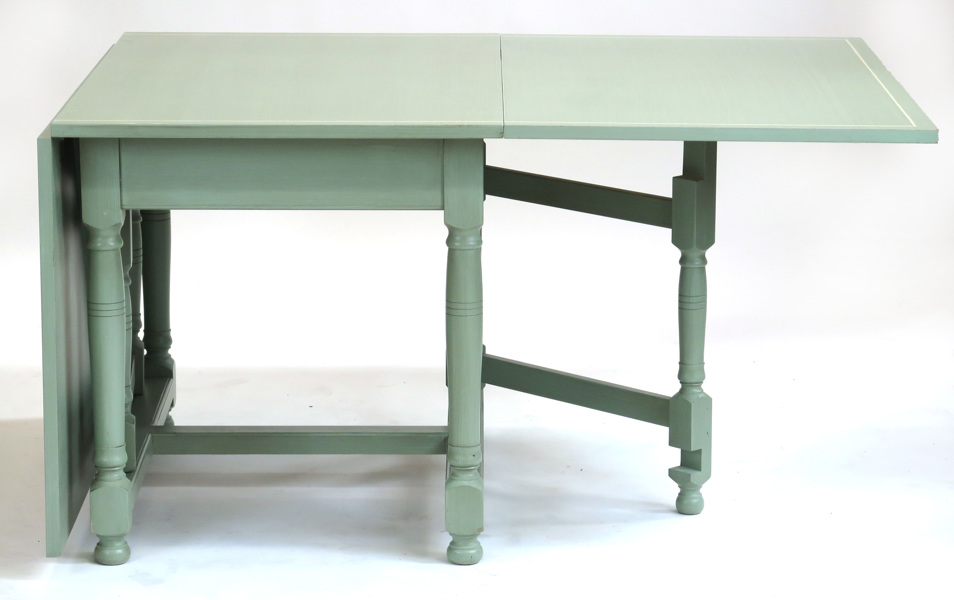 Matbord med klaffar, lackerat trä, senbarockstil, K A Roos, Helsingborg,_2924a_8d85fd5abce55e1_lg.jpeg