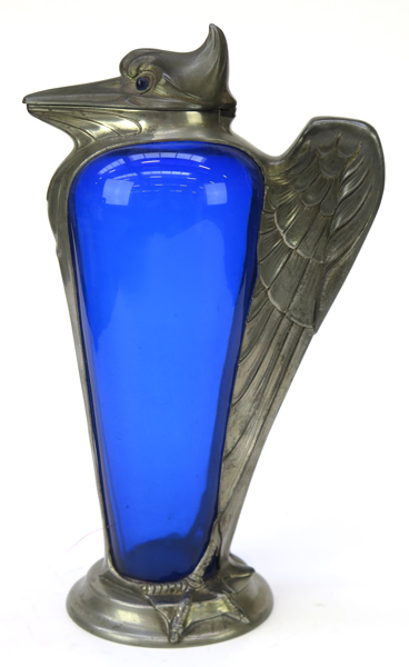 Okänd designer (Peter Behrens?) för Osiris, kanna, tenn med blått glas, jugend, 1900-talets början, i form av Maraboustork, modellnummer 1051, h 25 cm_29305a_8db70e11a9ee185_lg.jpeg