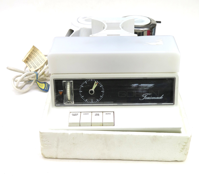Thebryggare/vattenkokare med timer, Goblin Teasmade 860, design 1977, i original frigolitskydd _31098a_lg.jpeg