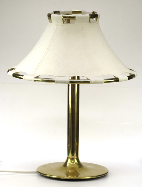 Ehrner, Anna för Ateljé Lyktan, Åhus, bordslampa, mässing med canvasskärm, "Anna", design 1972,  etikettsignerad, h 66 cm