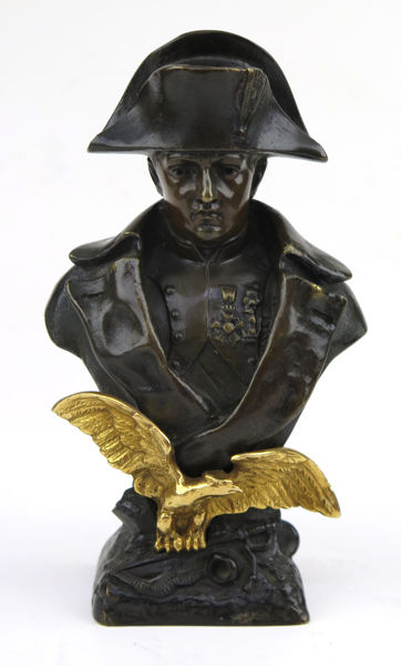 Ruffony, Oscar, skulptur, patinerad och förgylld brons, sekelskiftet 1900,  Napoleon I, gjuten signatur, h 14 cm