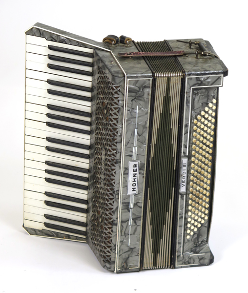 Dragspel, Hohner, Verdi III