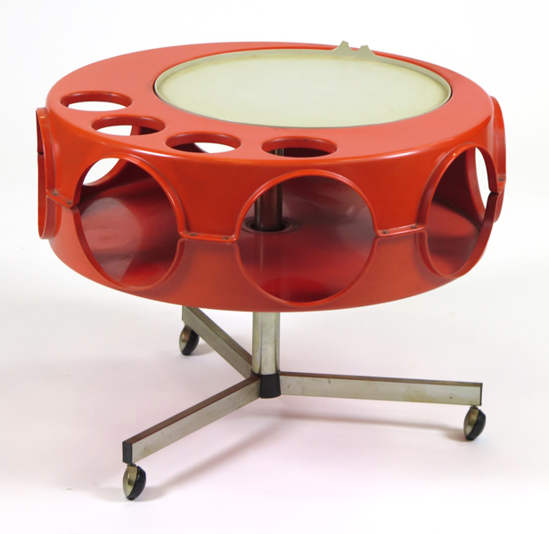 Okänd designer för Curver, Bussum Holland, soffbord, orange plas och krom, "Space-Age Rotobar", 1971, lös bricka i grå plast, dia 62 cm, brickans handtag defekt