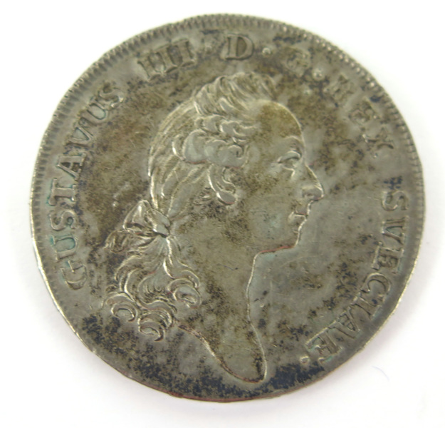 Silvermynt, 2/3 Riksdaler, 2 Daler Silvermynt, Gustav III 1776,_3315a_8d86a18d1b4d462_lg.jpeg