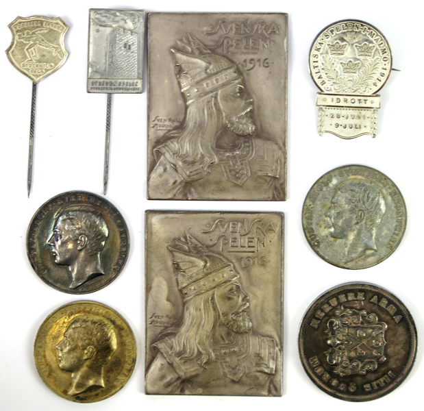 Parti medaljer, mestadels silver; bland annat Svenska Spelen 1916 och Baltiska Spelen 1914_33479a_8dbdf8762511d7d_lg.jpeg