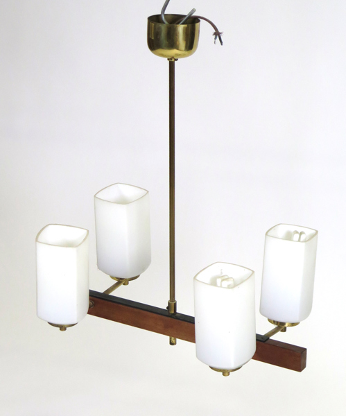 Okänd designer, 1960-70-tal, taklampa, teak, mässing och glas, höjd 63 cm