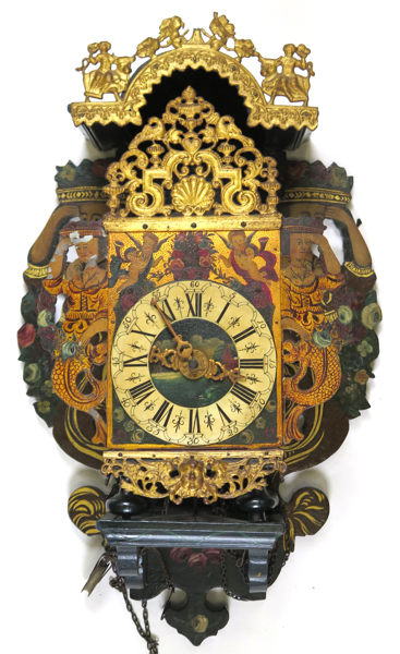 Konsolur, skuret och bemålat trä, Tyskland (?), 1700-tal, dekor av flanerande figurer mm, h 70 cm, renoverat och kompletterat_33604a_lg.jpeg