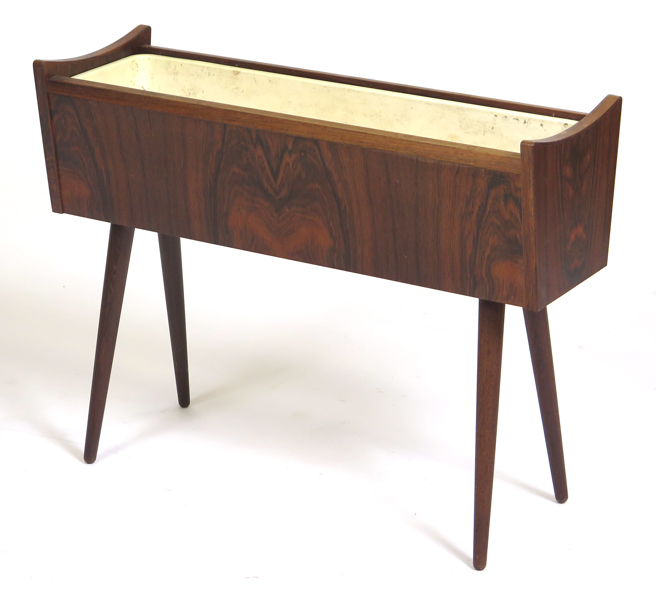 Okänd designer, 1950-60-tal, blomlåda, teak, längd 64 cm