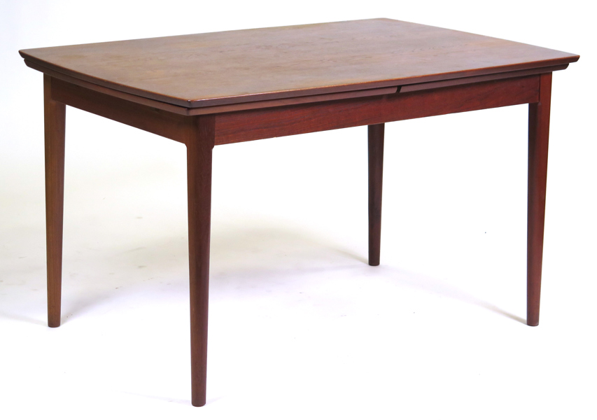 Okänd dansk designer, matbord, teak, med 2 utdragbara skivor, så kallat holländskt utdrag, 1950-60-tal, totalt 246 x 85 cm_34481a_8dbef2c140a2827_lg.jpeg