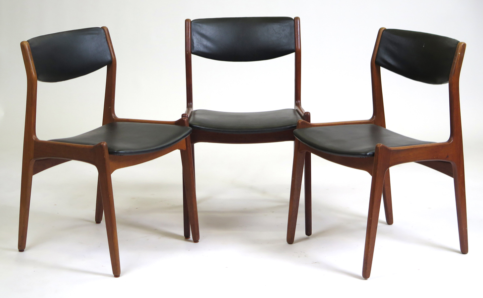 Kjærnulf, Henning för Sorø Stolefabrik, stolar, 3 st, teak med svart konstläderklädsel, design 1960