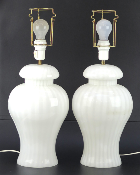 Okänd designer, antagligen för Vetri, Murano, bordslampor, 1 par, glas, dekor av vertikala ränder, h inklusive lamphållare 58 cm_35632a_8dc1372091ff936_lg.jpeg