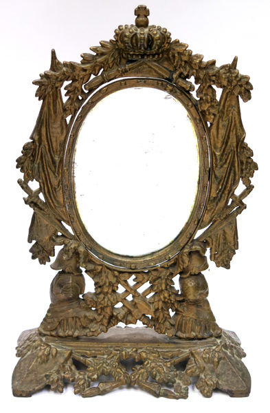 Bordsspegel, bronserat gjutjärn, 1800-talets slut, dekor av kungakrona, fanor mm,_3697a_lg.jpeg