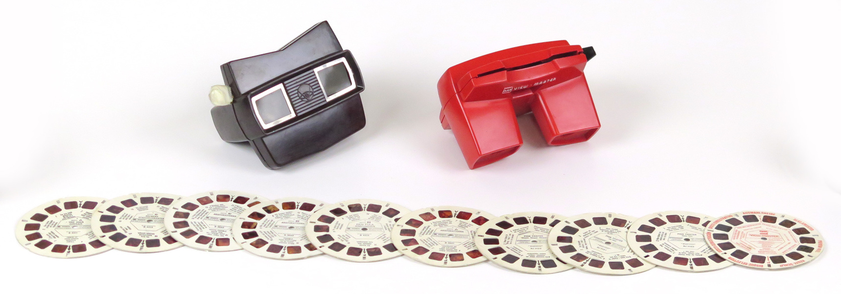 Viewmasters, 2 st, bakelit respektive plast, 1950-60-tal, _3701a_8d87436e14870bc_lg.jpeg