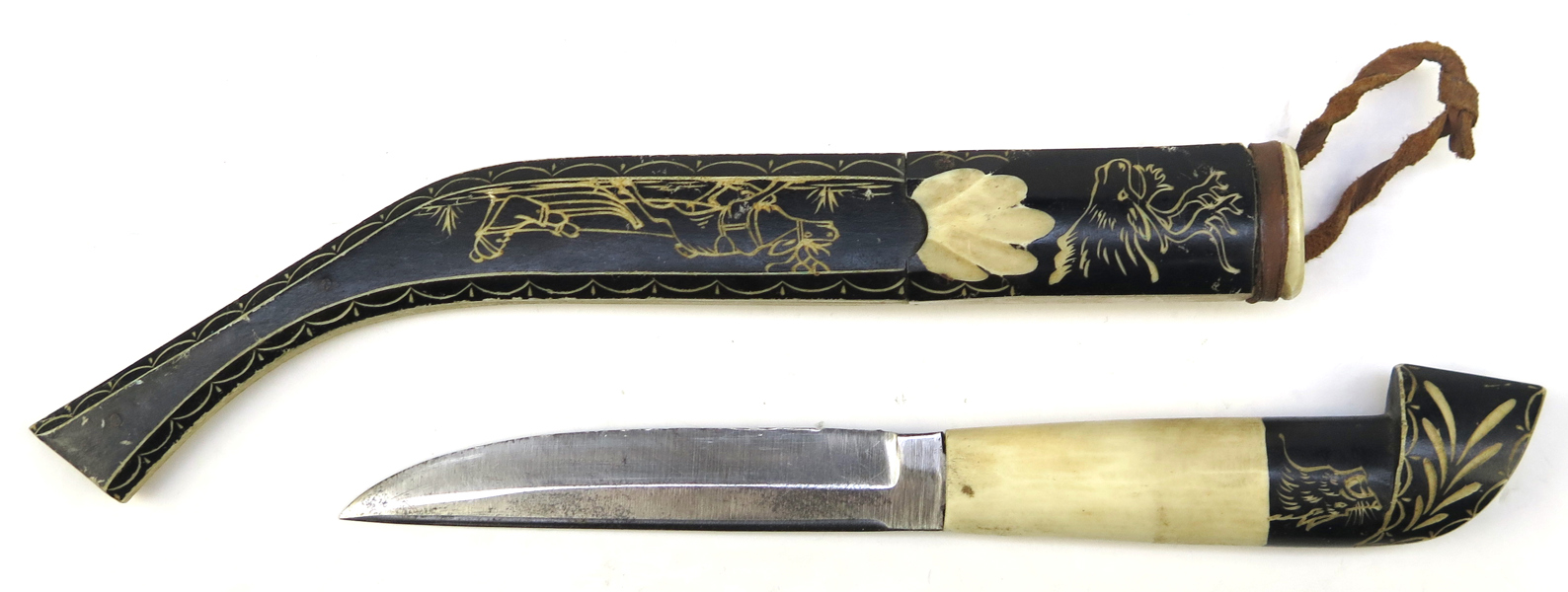 Kniv i balja, helhorn, samearbete, 1900-talets mitt, dekor av same i akkja mm, total l 27 cm_37071a_8dc3d0dfa22006e_lg.jpeg