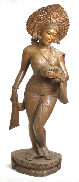 Jelantik, Gst, skulptur, skuren mahogny, stående kvinna, Bali, h 180 cm, proveniens: Siadja Gallery, certifikat medföljer_37974a_8dc589c7c87dcc4_lg.jpeg