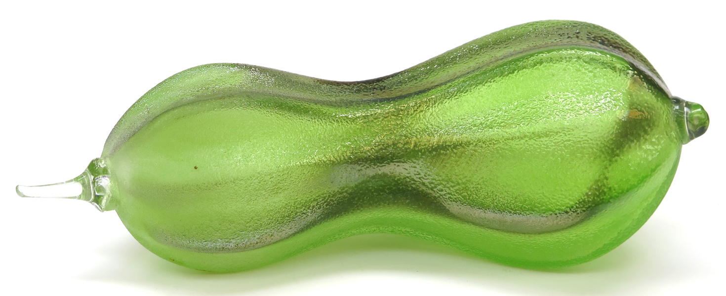 Sundberg, Per B för Orrefors, skulptur, grönsak, grön glasmassa, längd 26 cm_38026a_8dc57b642bb3865_lg.jpeg